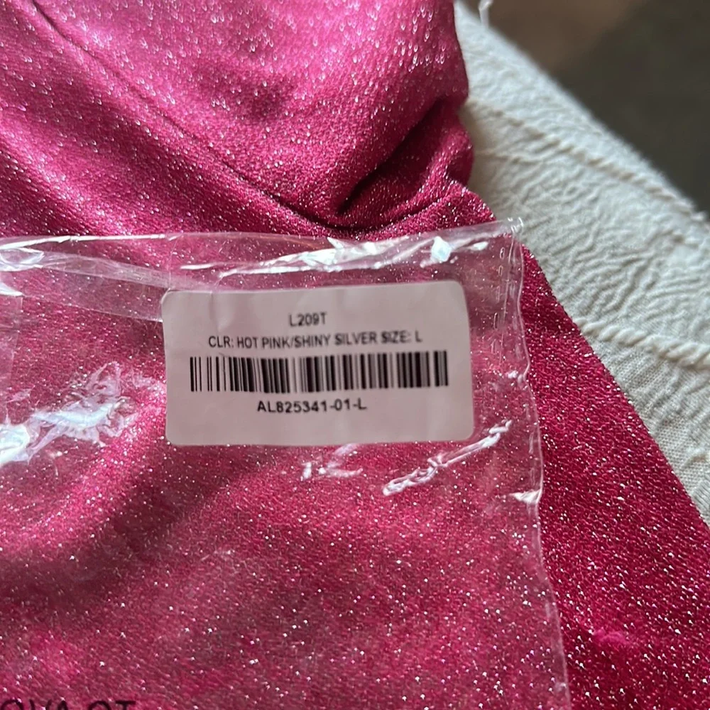 Sparkly bikini set with matching crop top.  Size Large from Lulu’s NWT - Picture 6 of 7